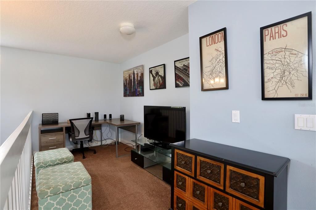 For Sale: $484,900 (5 beds, 3 baths, 2572 Square Feet)