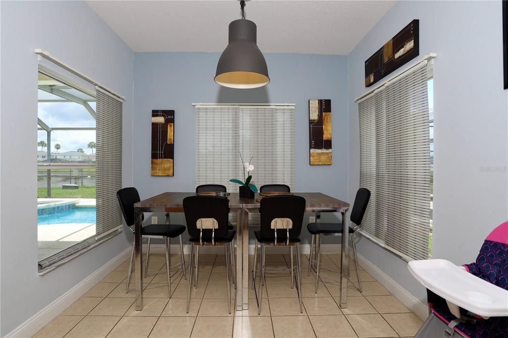 For Sale: $484,900 (5 beds, 3 baths, 2572 Square Feet)