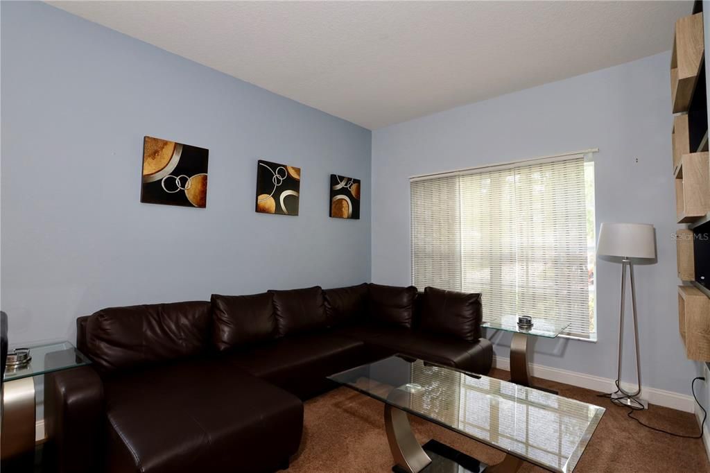 For Sale: $484,900 (5 beds, 3 baths, 2572 Square Feet)