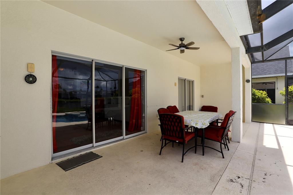 For Sale: $484,900 (5 beds, 3 baths, 2572 Square Feet)