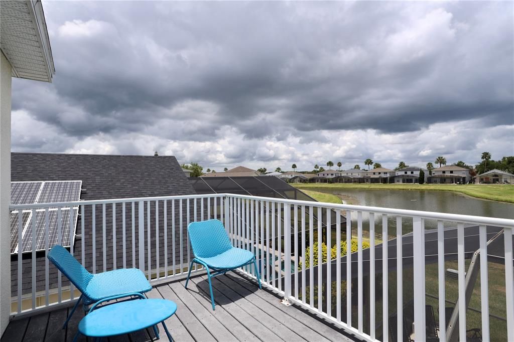 For Sale: $484,900 (5 beds, 3 baths, 2572 Square Feet)