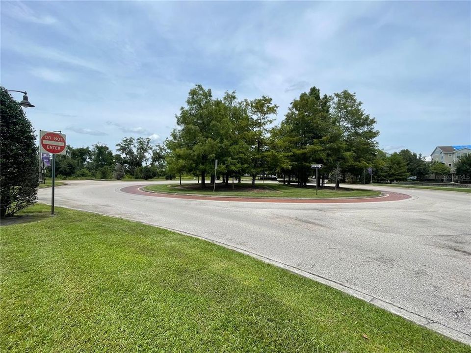 En Venta: $1,550,000 (2.02 acres)