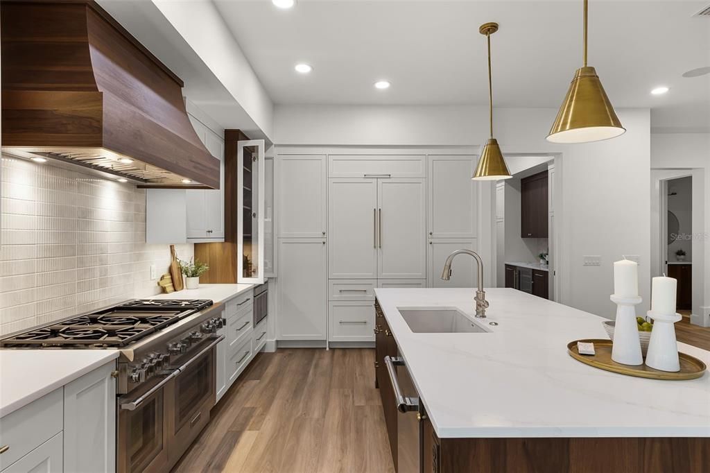 Active With Contract: $1,650,000 (4 beds, 4 baths, 3438 Square Feet)