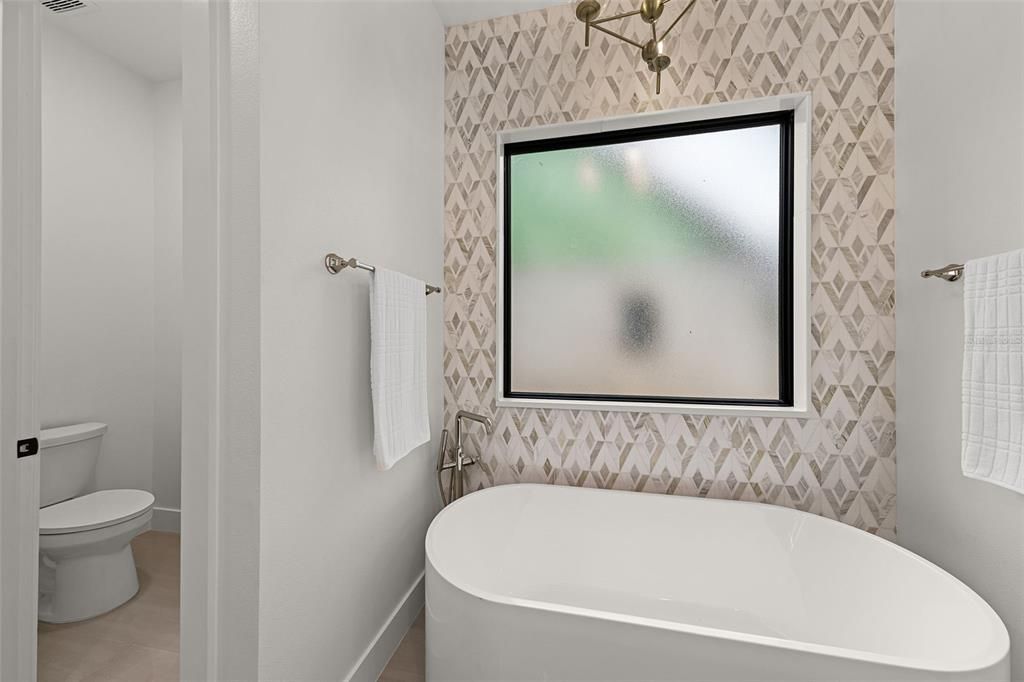 Active With Contract: $1,650,000 (4 beds, 4 baths, 3438 Square Feet)