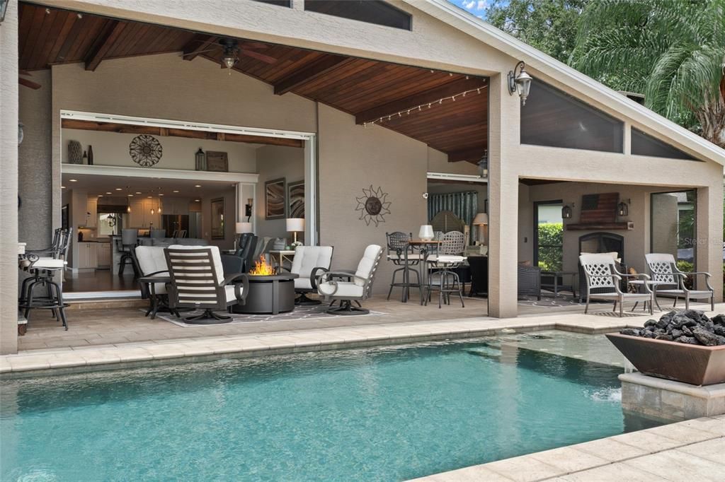 Activo con contrato: $1,890,000 (4 camas, 3 baños, 2384 Pies cuadrados)