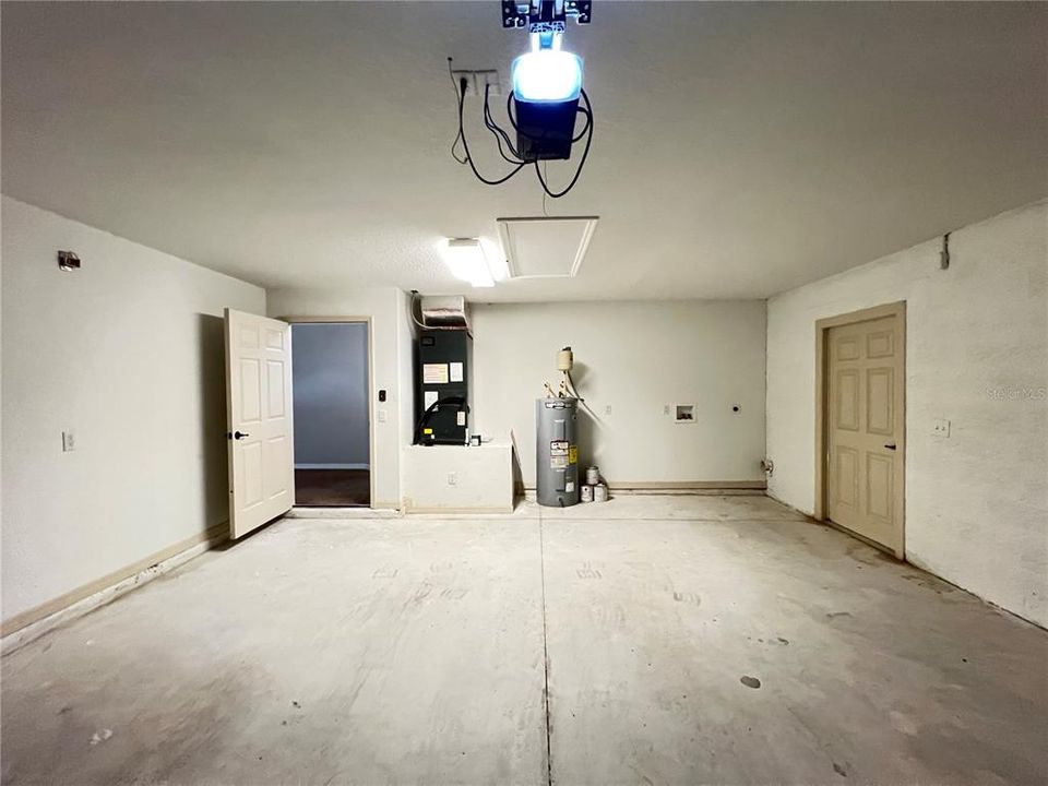 En Renta: $1,674 (3 camas, 2 baños, 1331 Pies cuadrados)