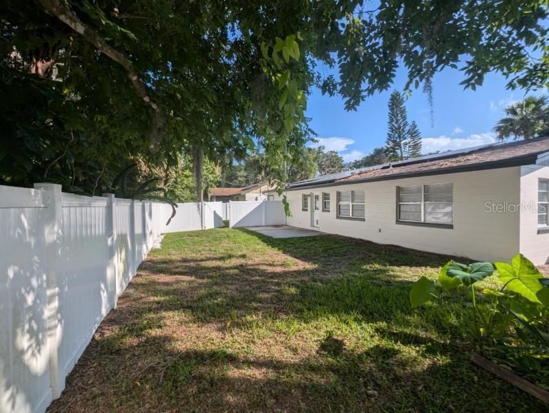 For Sale: $279,900 (3 beds, 2 baths, 1760 Square Feet)