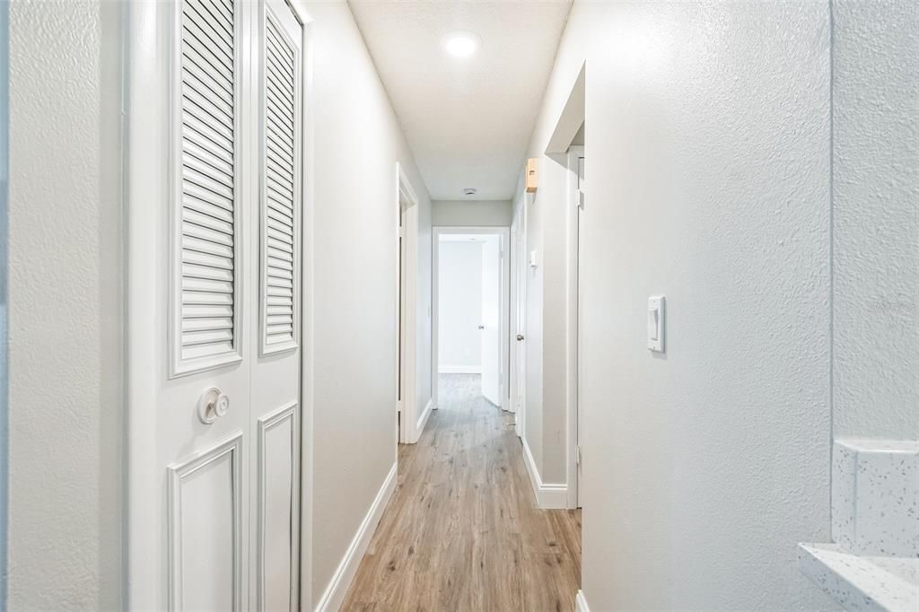 For Sale: $279,900 (3 beds, 2 baths, 1760 Square Feet)