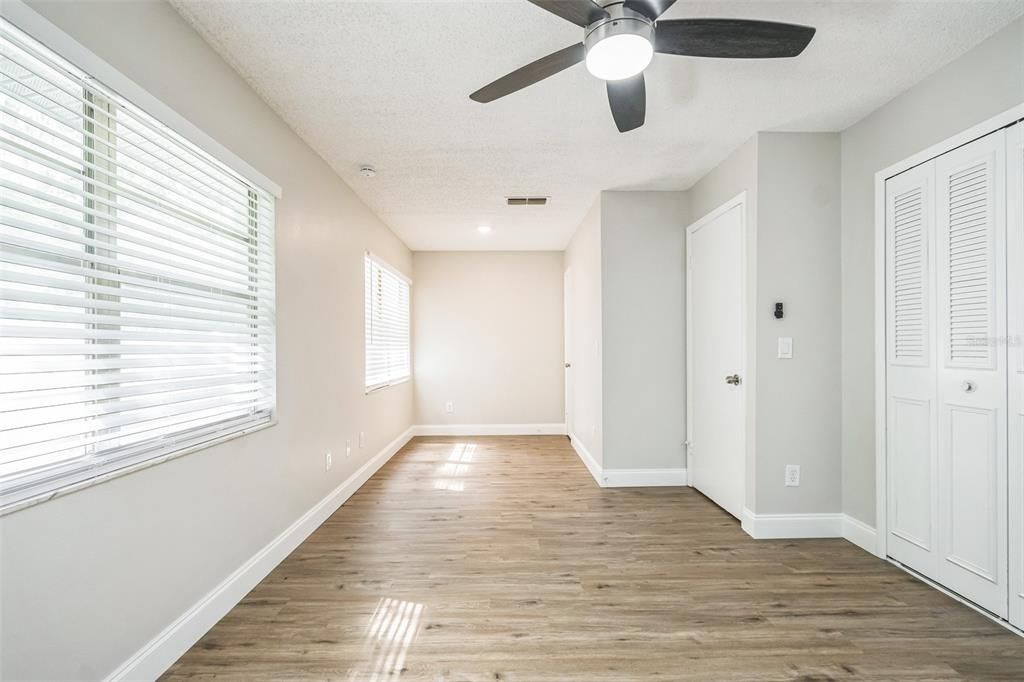 For Sale: $279,900 (3 beds, 2 baths, 1760 Square Feet)