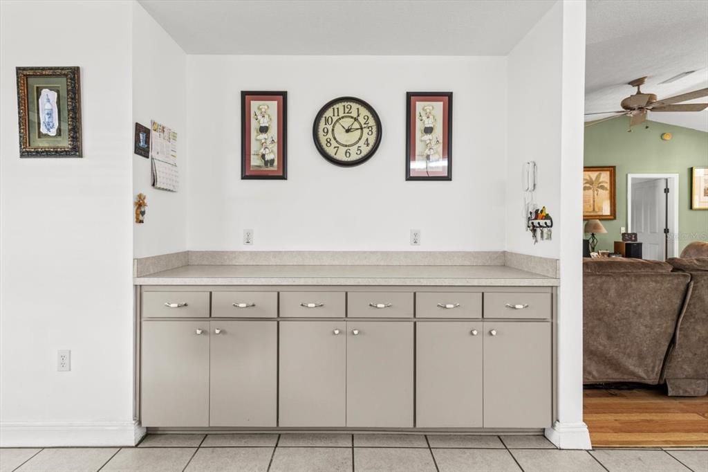 En Venta: $334,900 (3 camas, 2 baños, 1760 Pies cuadrados)