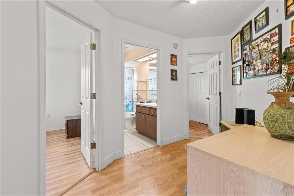 En Venta: $334,900 (3 camas, 2 baños, 1760 Pies cuadrados)