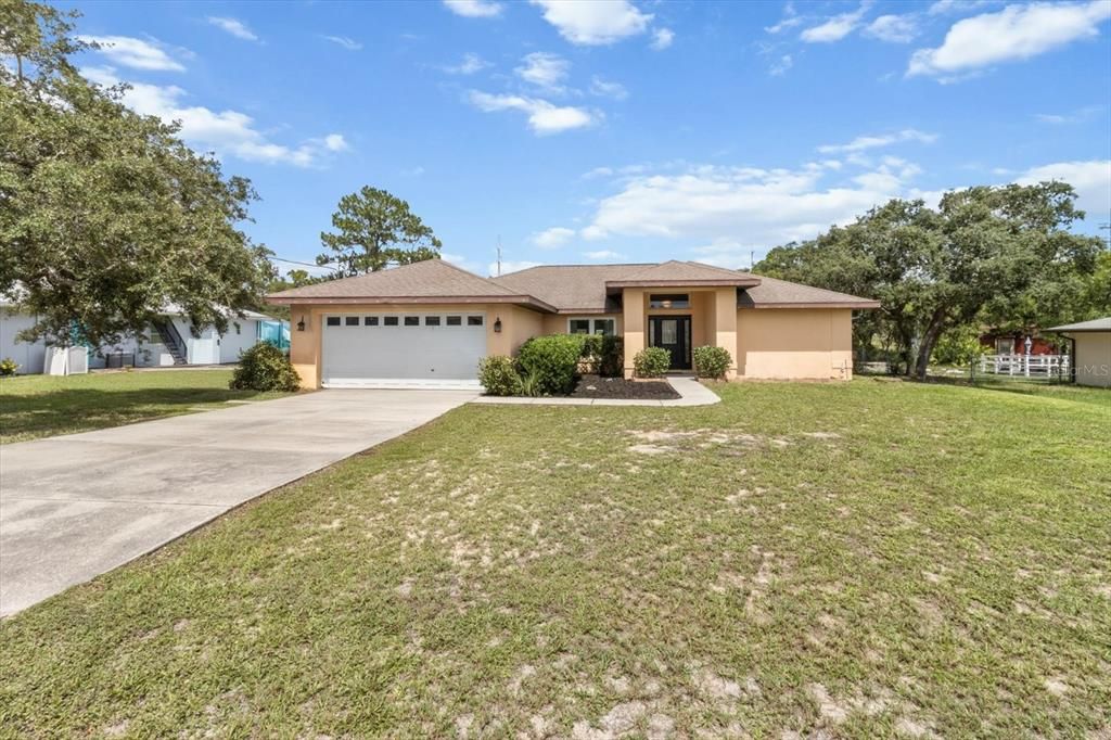 En Venta: $334,900 (3 camas, 2 baños, 1760 Pies cuadrados)