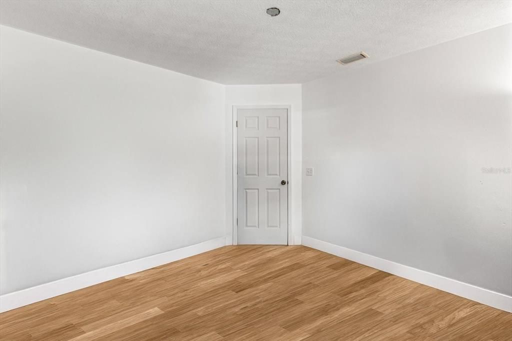 En Venta: $334,900 (3 camas, 2 baños, 1760 Pies cuadrados)