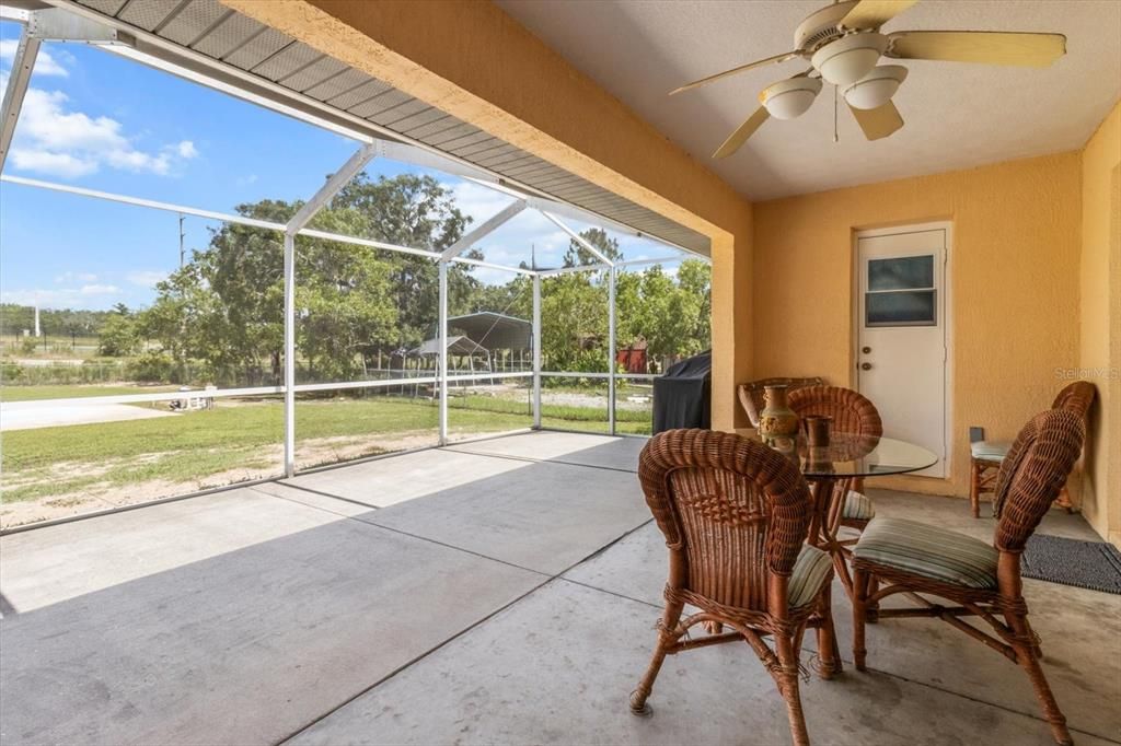 En Venta: $334,900 (3 camas, 2 baños, 1760 Pies cuadrados)