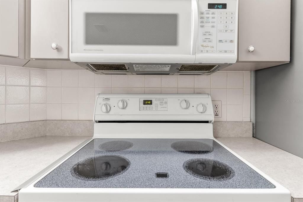 En Venta: $334,900 (3 camas, 2 baños, 1760 Pies cuadrados)