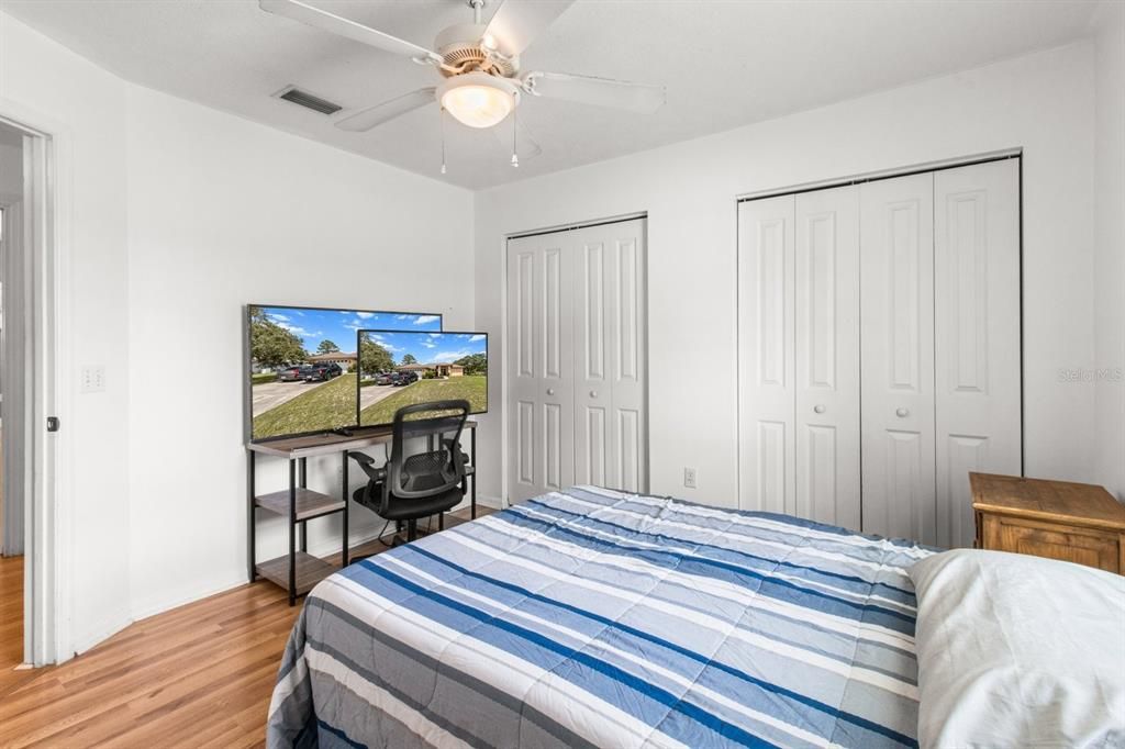 En Venta: $334,900 (3 camas, 2 baños, 1760 Pies cuadrados)