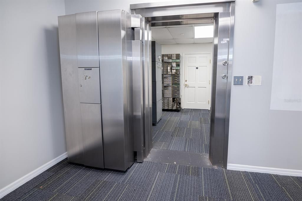 待售: $990,000 (0 贝兹, 0 浴室, 8757 平方英尺)