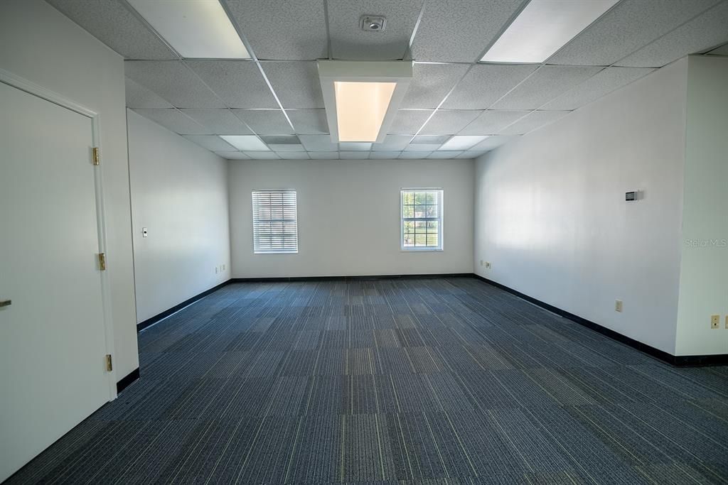 待售: $990,000 (0 贝兹, 0 浴室, 8757 平方英尺)