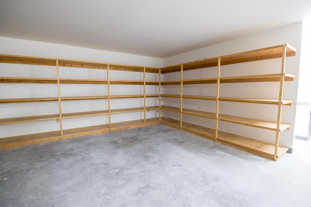 待售: $990,000 (0 贝兹, 0 浴室, 8757 平方英尺)