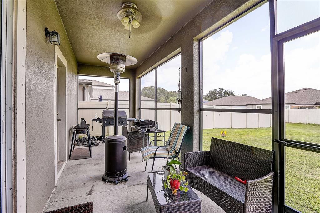 Active With Contract: $469,999 (5 beds, 3 baths, 3326 Square Feet)