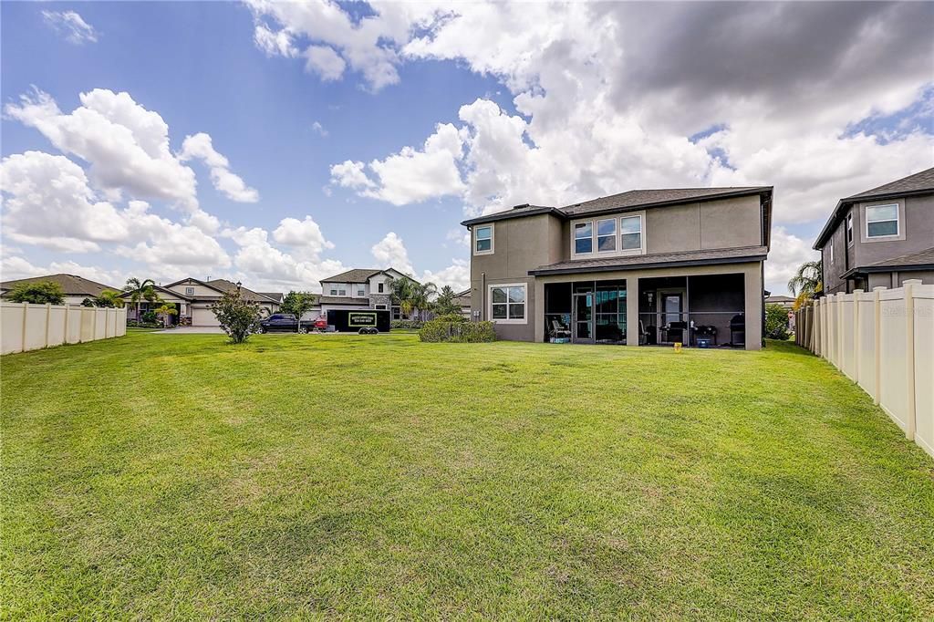 Active With Contract: $469,999 (5 beds, 3 baths, 3326 Square Feet)