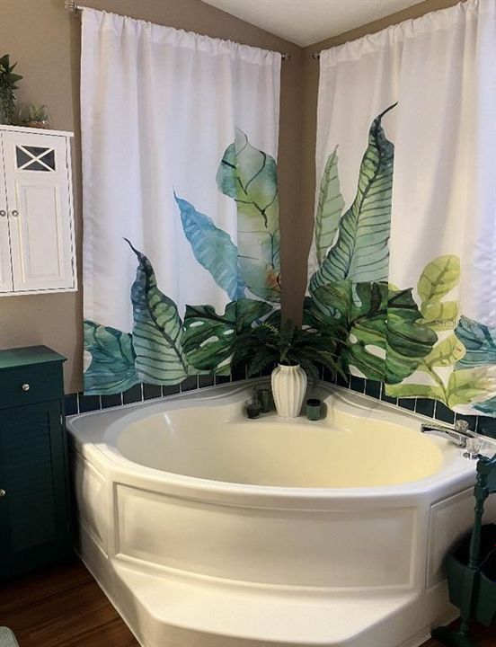 На продажу: $199,900 (3 спален, 2 ванн, 1769 Квадратных фут)