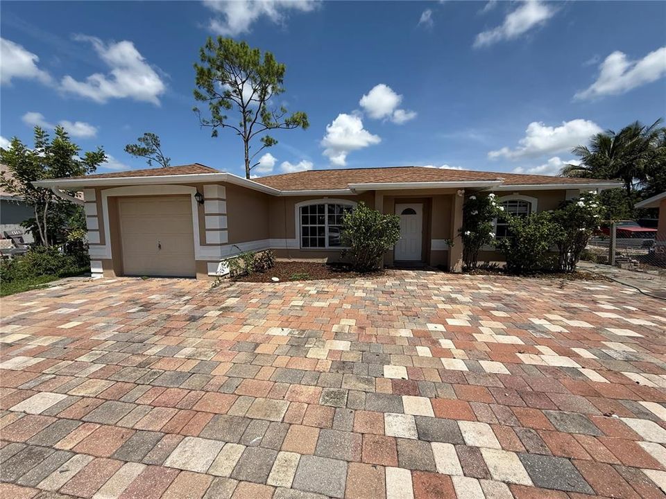 Недавно арендовано: $2,700 (3 спален, 2 ванн, 1227 Квадратных фут)