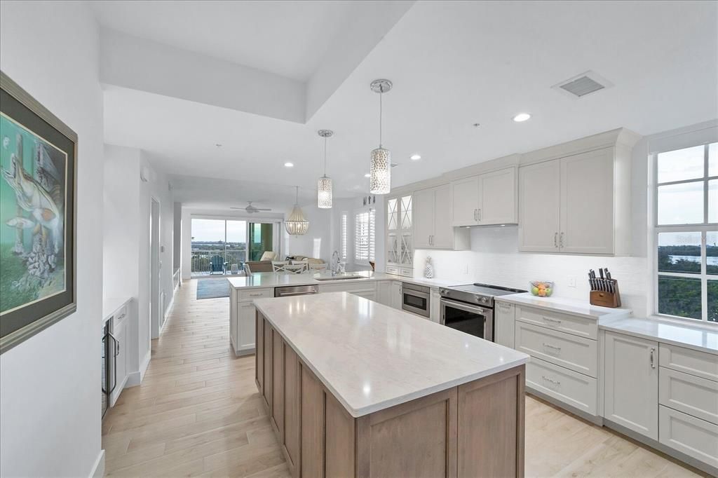 出租: $3,150 (3 贝兹, 2 浴室, 1855 平方英尺)