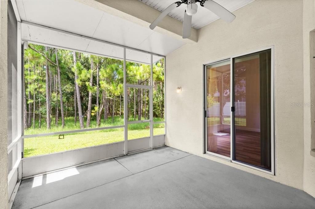 Под контрактом: $375,000 (4 спален, 2 ванн, 2118 Квадратных фут)