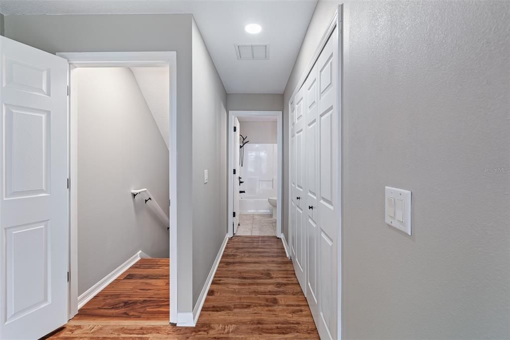 For Sale: $550,000 (5 beds, 3 baths, 3415 Square Feet)