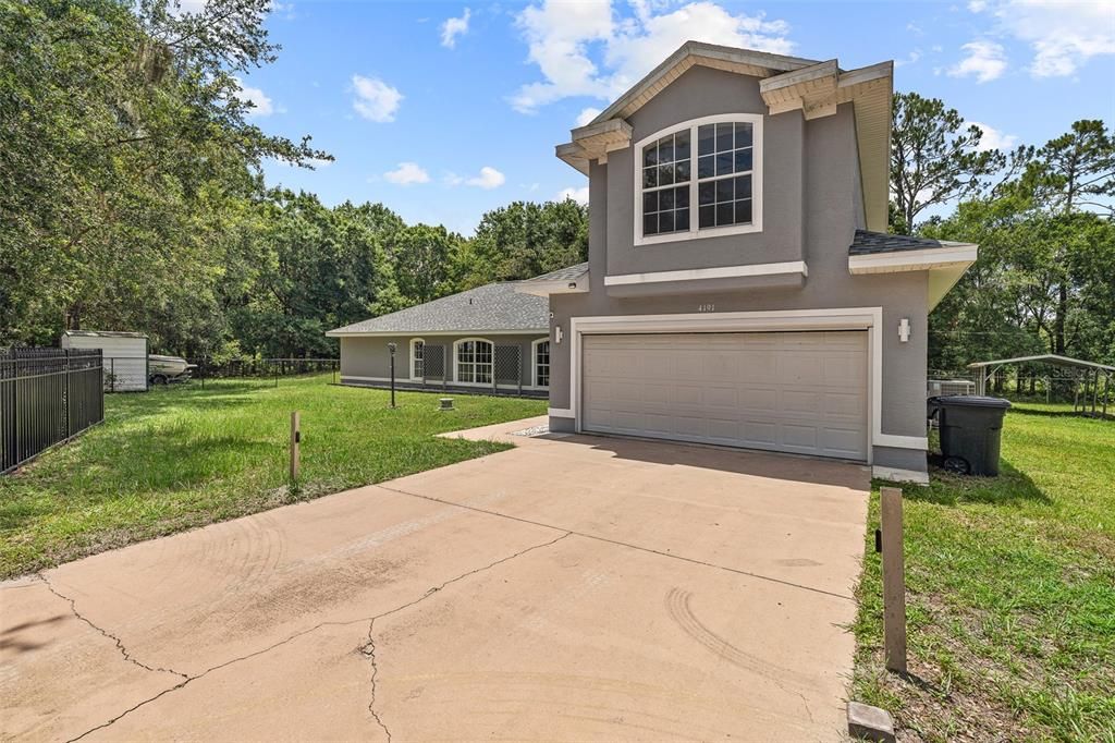 For Sale: $550,000 (5 beds, 3 baths, 3415 Square Feet)