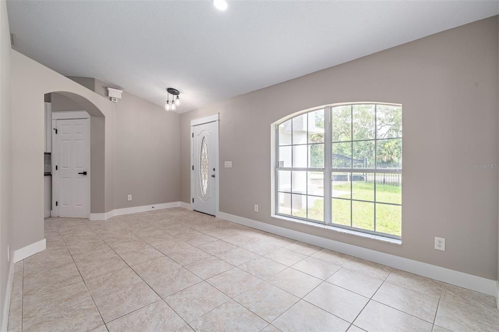 For Sale: $550,000 (5 beds, 3 baths, 3415 Square Feet)