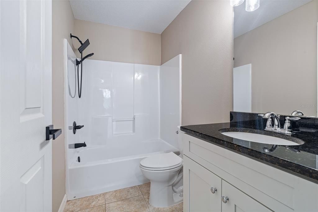 For Sale: $550,000 (5 beds, 3 baths, 3415 Square Feet)