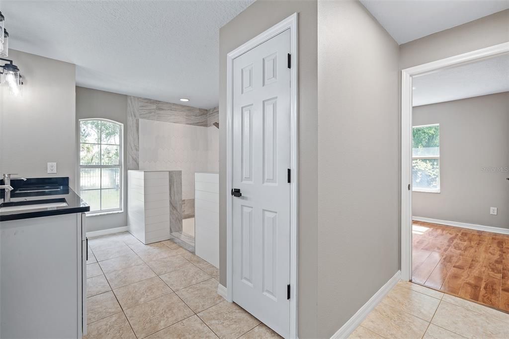 For Sale: $550,000 (5 beds, 3 baths, 3415 Square Feet)