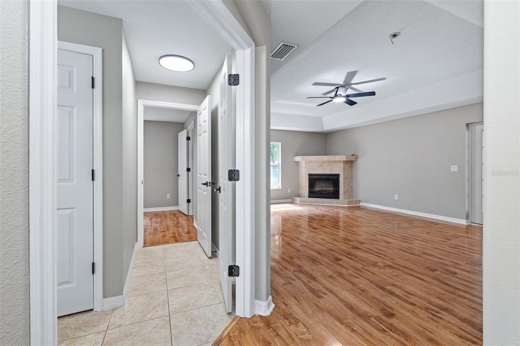 For Sale: $550,000 (5 beds, 3 baths, 3415 Square Feet)