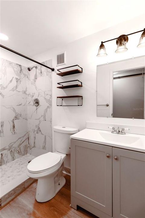 待售: $297,000 (3 贝兹, 2 浴室, 1187 平方英尺)