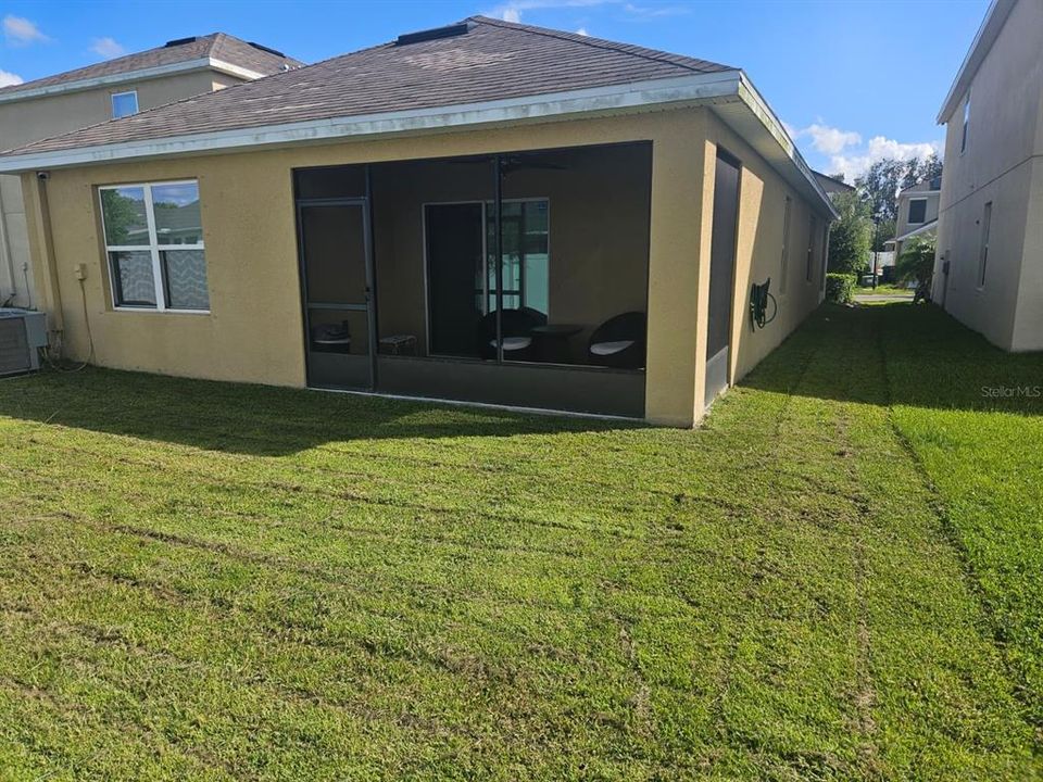 Active With Contract: $1,875 (3 beds, 2 baths, 1504 Square Feet)