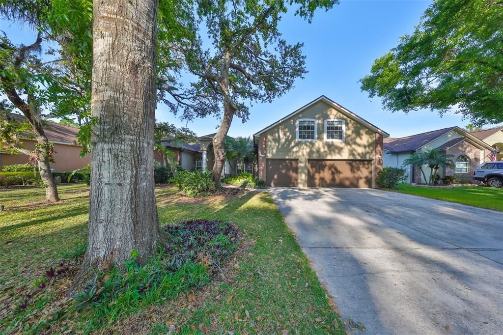 Active With Contract: $550,000 (4 beds, 3 baths, 3245 Square Feet)