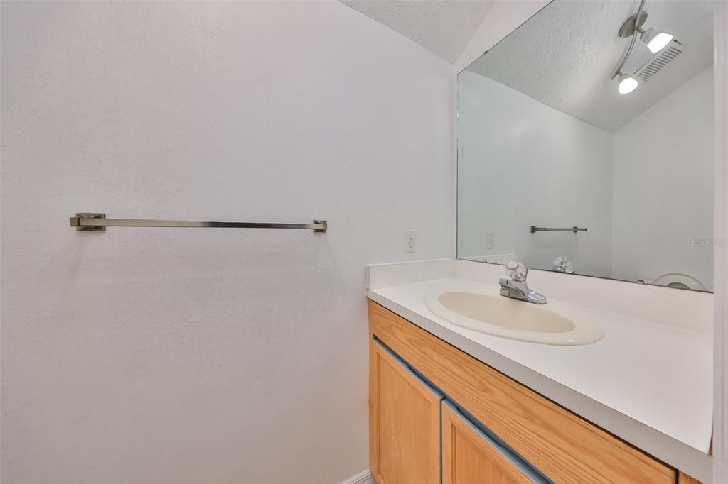 Active With Contract: $550,000 (4 beds, 3 baths, 3245 Square Feet)