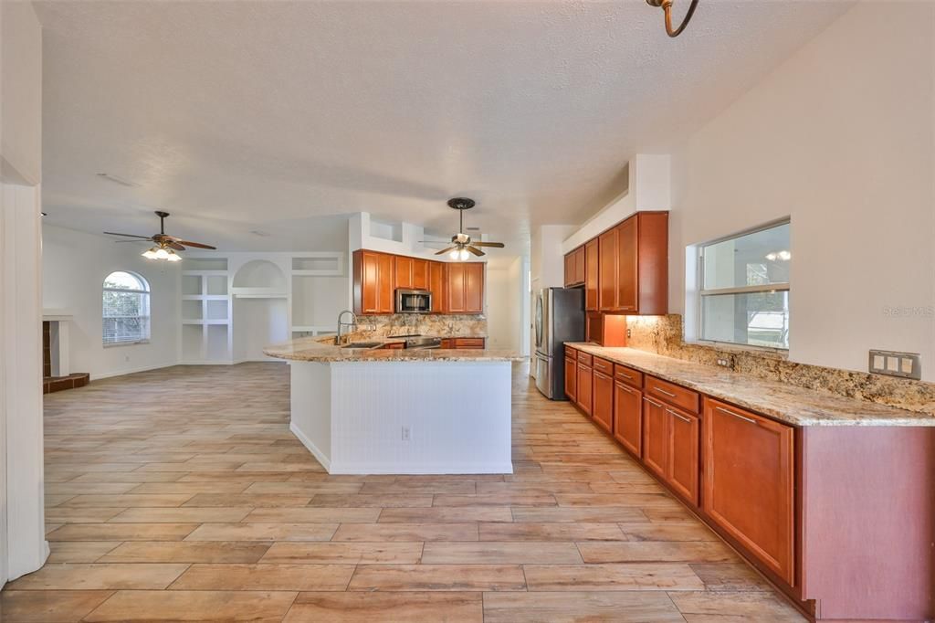 Active With Contract: $550,000 (4 beds, 3 baths, 3245 Square Feet)