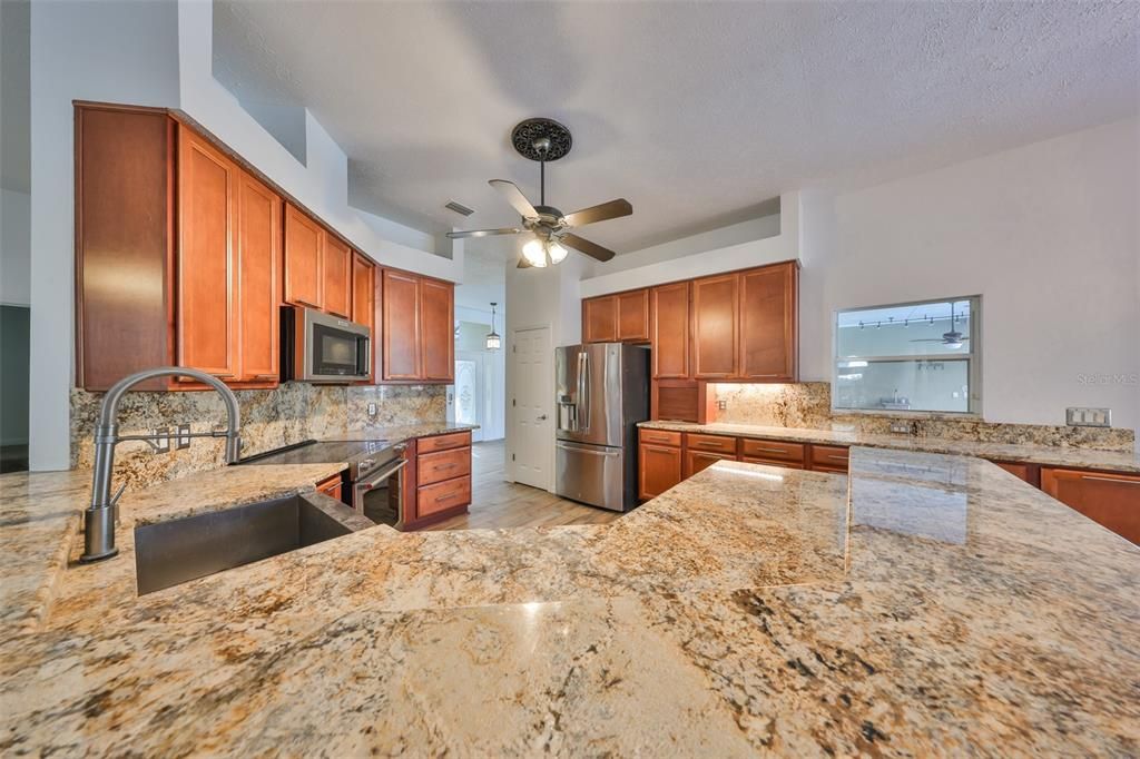 Active With Contract: $550,000 (4 beds, 3 baths, 3245 Square Feet)