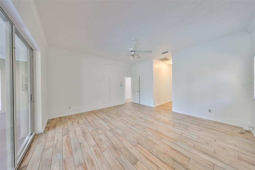 Active With Contract: $550,000 (4 beds, 3 baths, 3245 Square Feet)