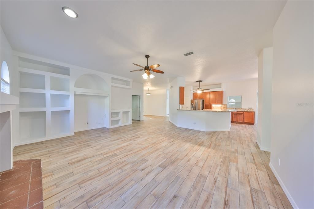 Active With Contract: $550,000 (4 beds, 3 baths, 3245 Square Feet)