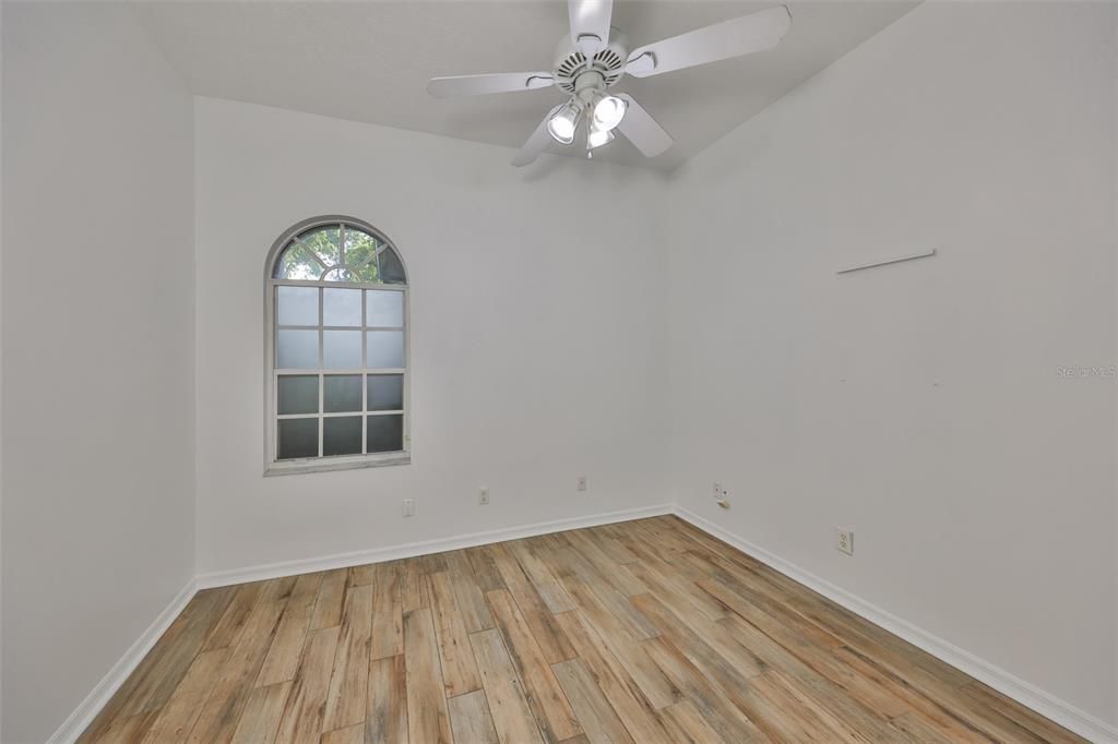 Active With Contract: $550,000 (4 beds, 3 baths, 3245 Square Feet)