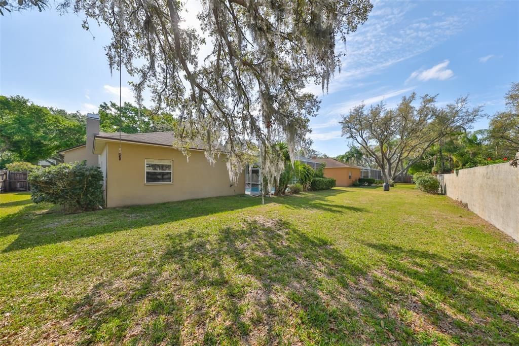 Active With Contract: $550,000 (4 beds, 3 baths, 3245 Square Feet)
