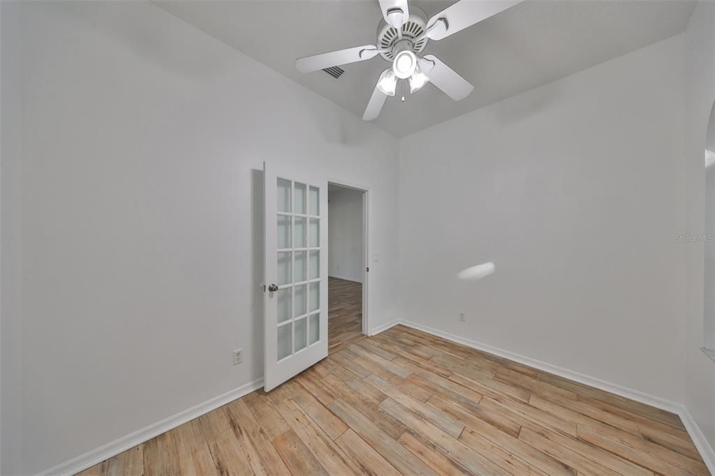 Active With Contract: $550,000 (4 beds, 3 baths, 3245 Square Feet)