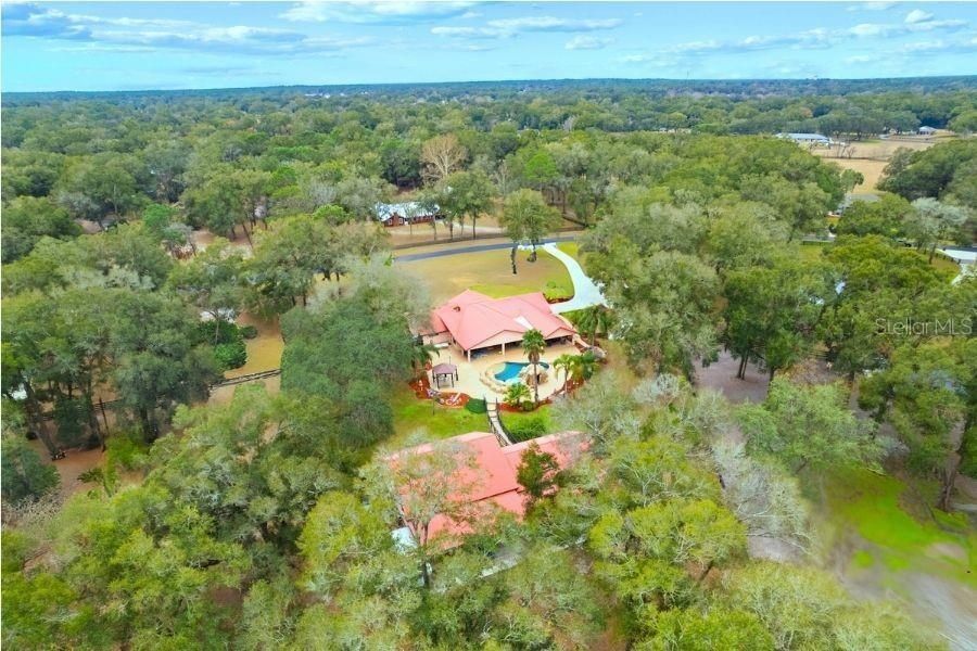 For Sale: $949,000 (5 beds, 3 baths, 3656 Square Feet)