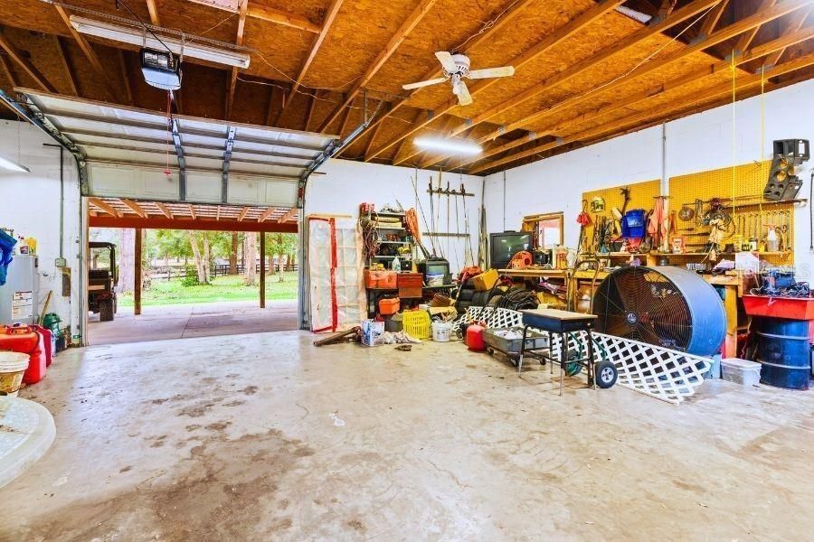 For Sale: $949,000 (5 beds, 3 baths, 3656 Square Feet)