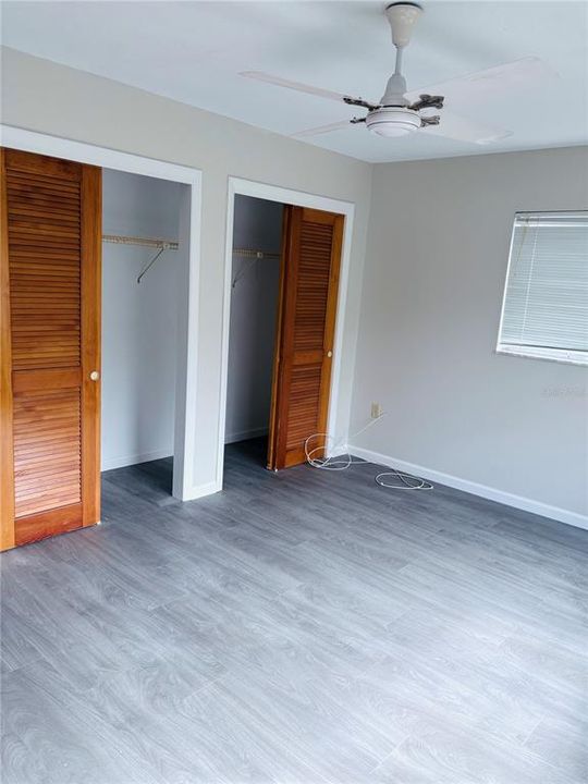 出租: $1,550 (3 贝兹, 2 浴室, 1376 平方英尺)