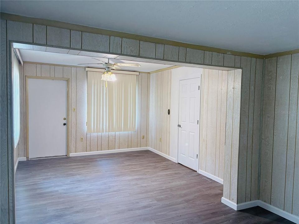 出租: $1,550 (3 贝兹, 2 浴室, 1376 平方英尺)